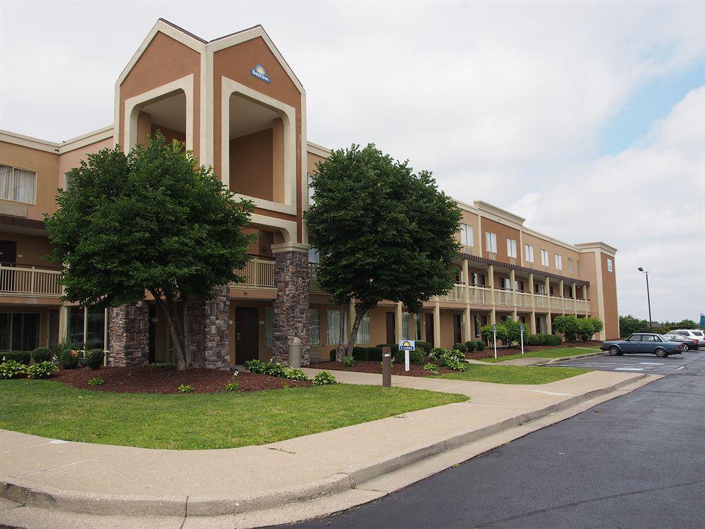 Days Inn By Wyndham Florence Cincinnati Area Екстер'єр фото