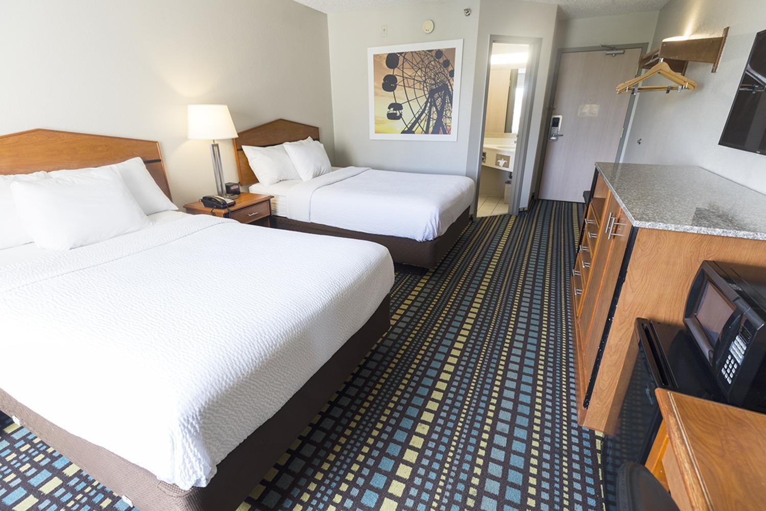 Days Inn By Wyndham Florence Cincinnati Area Екстер'єр фото